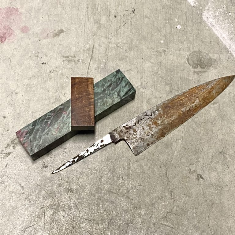 How Do You Get Rust off a Knife