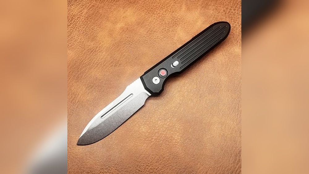 Best Magnacut Folding Knife under $200